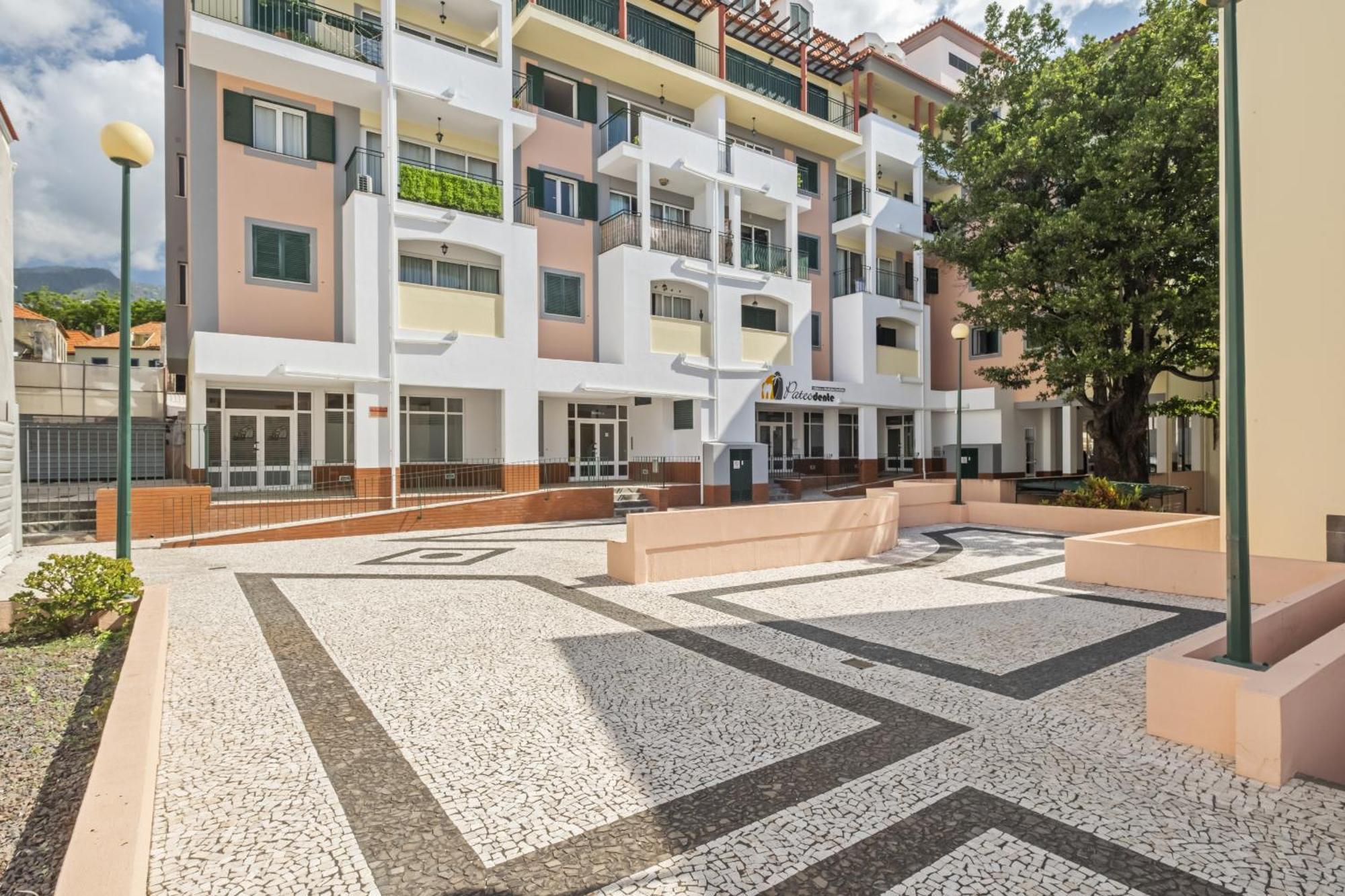 Pateo Do Carmo - By Wehost Apartment Funchal  Ngoại thất bức ảnh